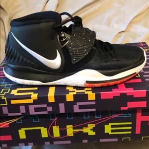 I’m selling My Kyrie 6s if interested DM me pls.